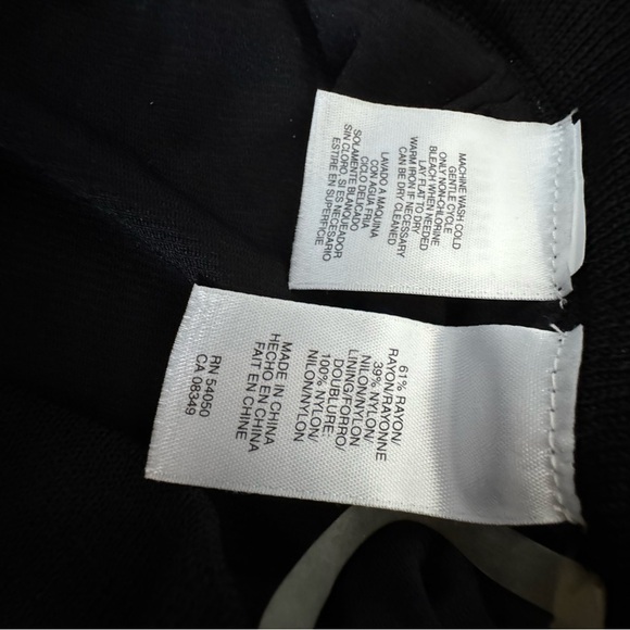 Jones New York Black Lined Skirt - Picture 2 of 4